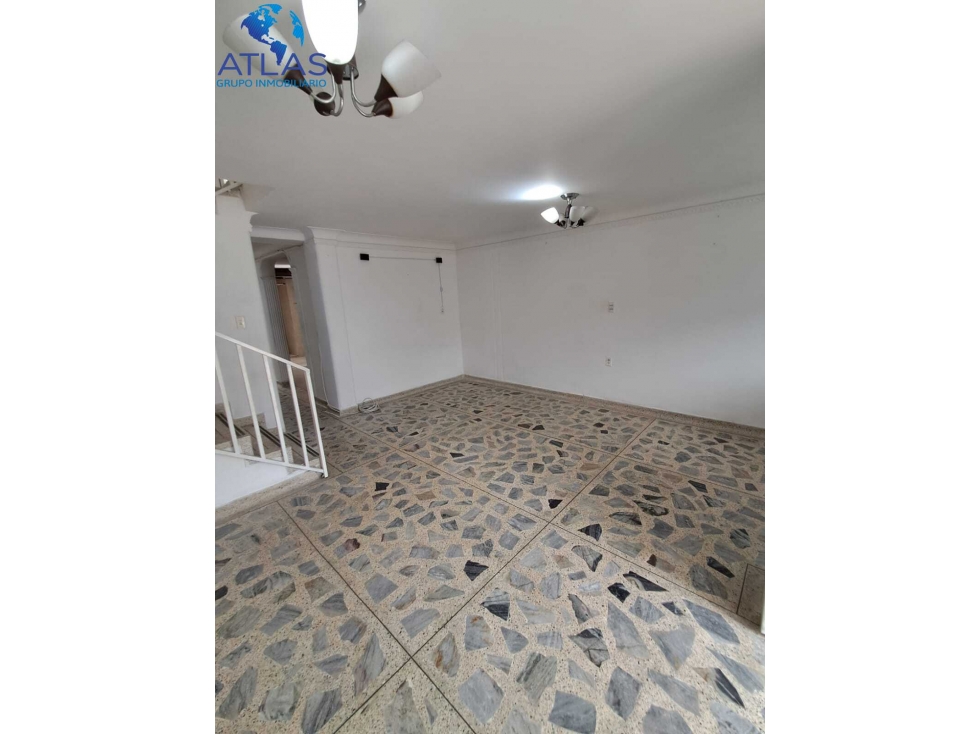 VENTA CASA DIAMANTE 2 BUCARAMANGA COD:1149 - 5
