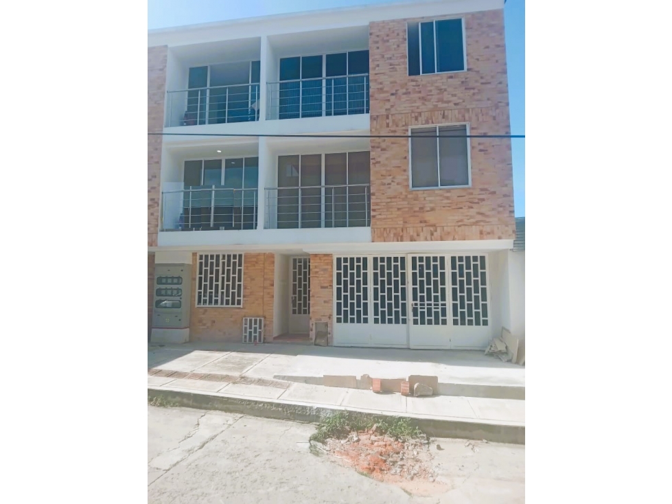VENTA APARTAESTUDIO CON LOCAL EN PIEDECUESTA COD: 1166