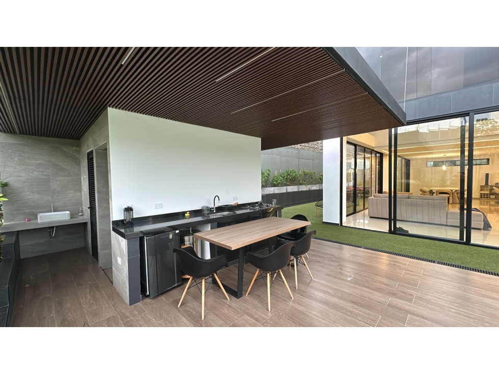 VENTA PERMUTA CASA MINIMALISTA CONJUNTO CERRADO RUITOQUE BAJO COD:1328 - 5
