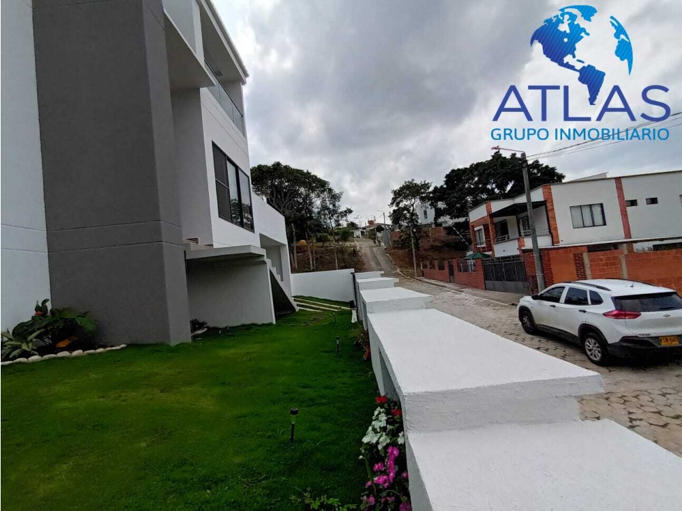 VENTA DE  CASA CAMPESTRE DE DOS PISOS EN RUITOQUE BAJO COD: 828 - 2