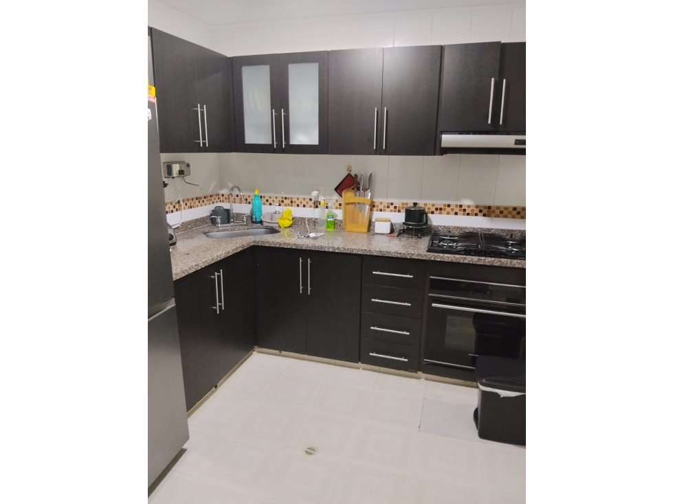 VENTA CASA BARRIO PROVENZA BUCARAMANGA COD:1319 - 4
