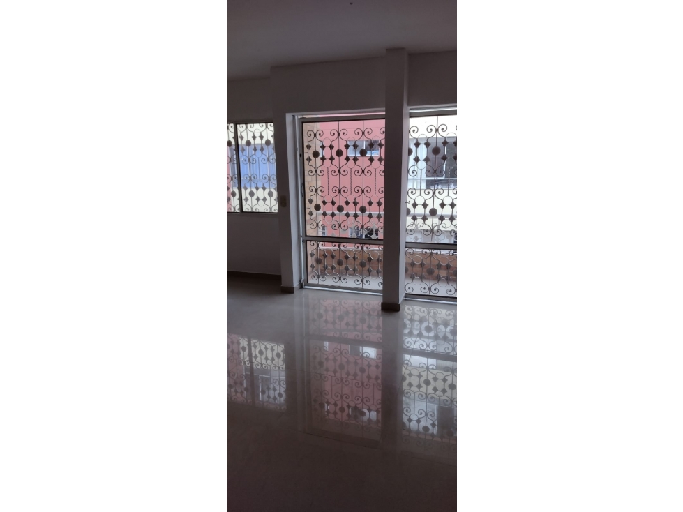VENTA CASA REAL DE MINAS DE 4 PISOS BUCARAMANGA COD:1352 - 2