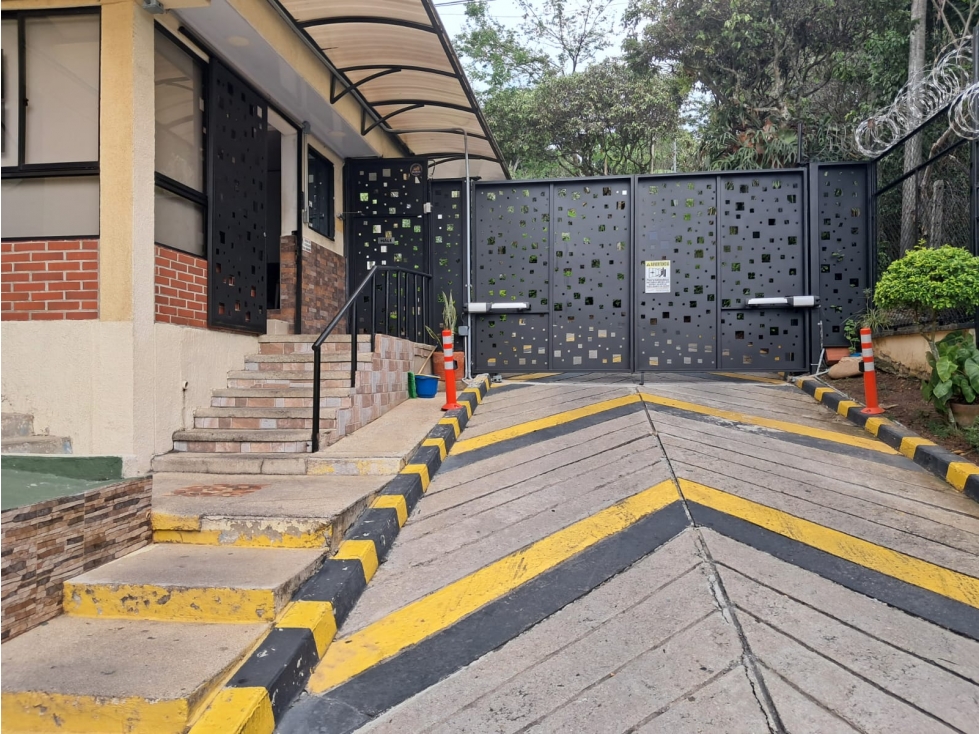 VENTA APARTAMENTO ZONA DIAMANTE 2 BUCARAMANGA COD:1349 - 1