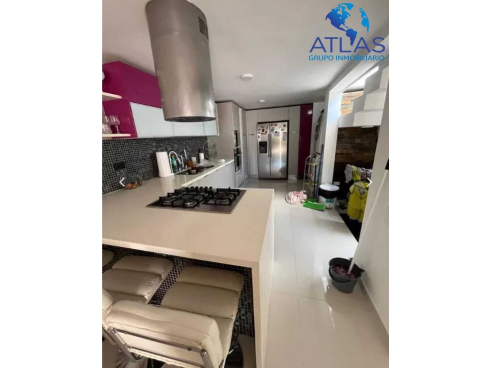 VENTA DE CASA BARRIO LAGOS DEL CACIQUE  COD: 1044