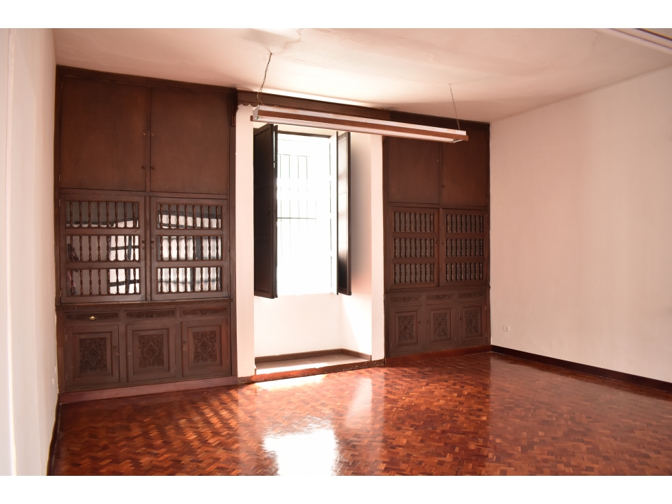 Casa en el centro histórico - 1