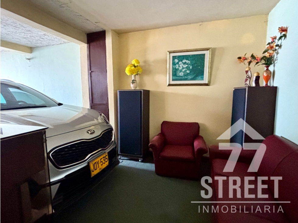 CASA EN VENTA EN CIUDAD JARDÍN POR EL HOTEL SAN MARTÍN - 4