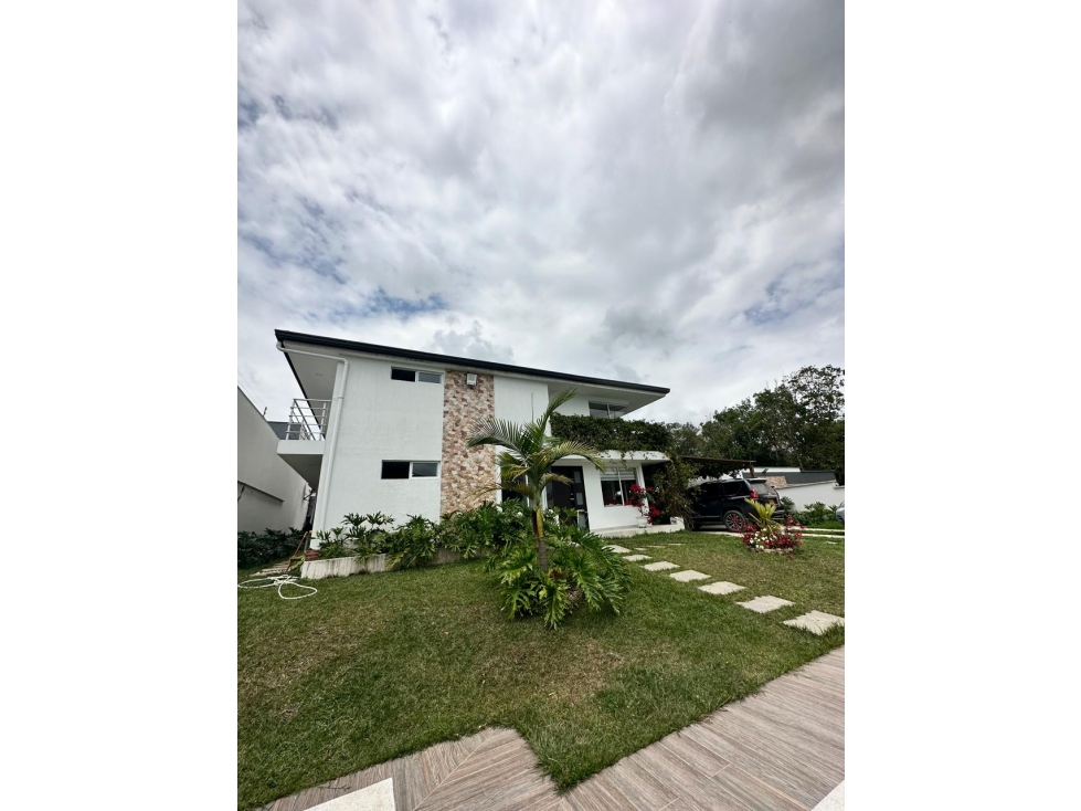 Hermosa casa campestre en parcelación Canta Claro VENTA O PERMUTA - 2