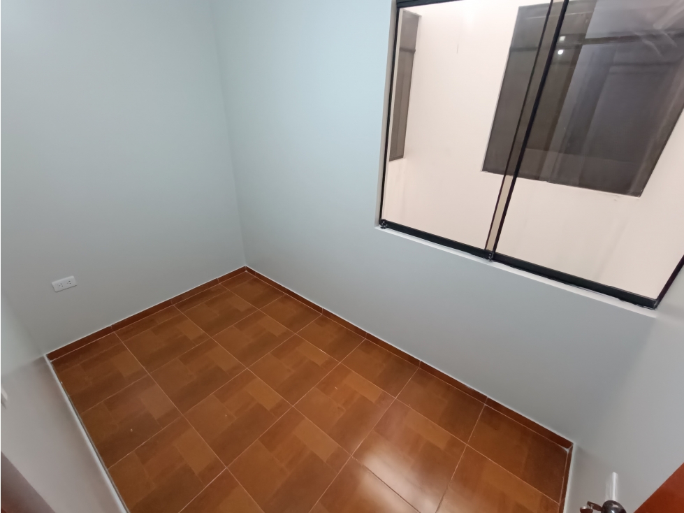 SAN JUAN DE MIRAFLORES - VENTA DEPARTAMENTO DE ESTRENO - ÁREA 70 m2 - 6