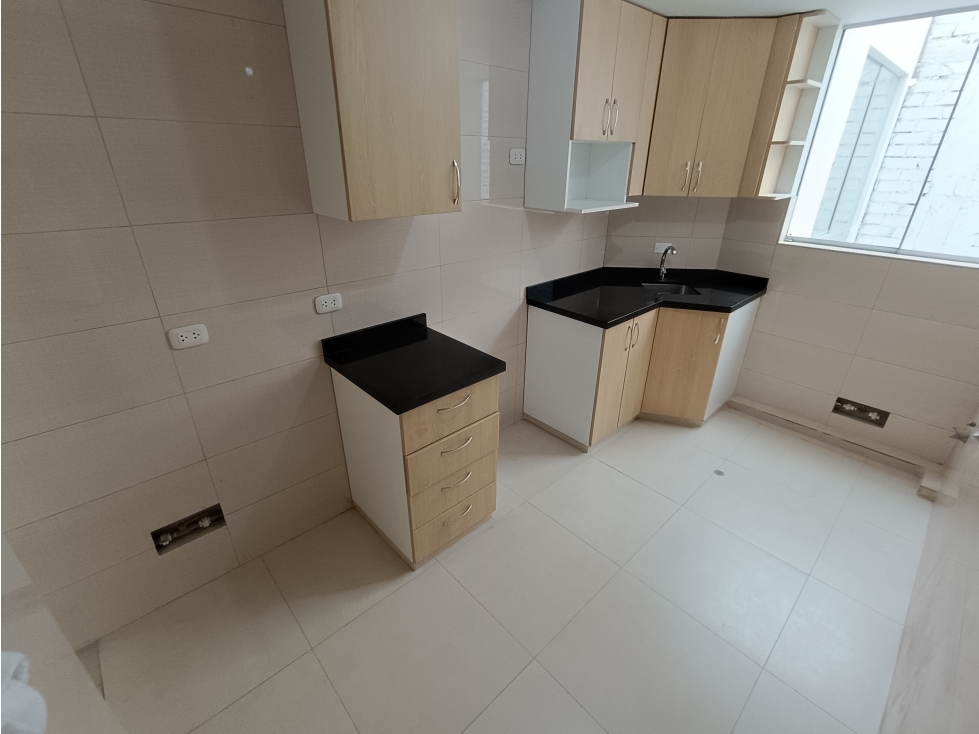 ATE LÍMITE LA MOLINA - VENTA DEPARTAMENTO DE ESTRENO - ÁREA 84 m2 - 3