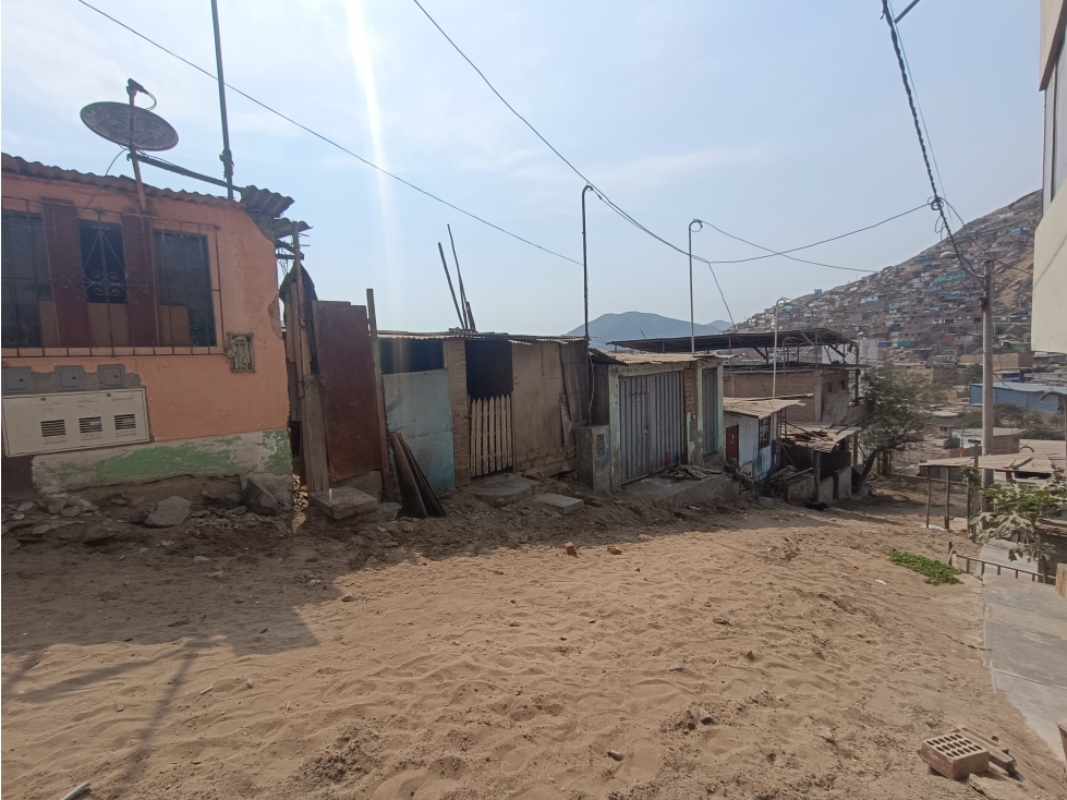 VILLA MARÍA DEL TRIUNFO - VENTA TERRENO - ÁREA 85 m2 - 3