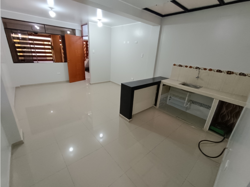 SAN JUAN DE MIRAFLORES - VENTA DEPARTAMENTO + COCHERA - ÁREA 60m2 — foto 2