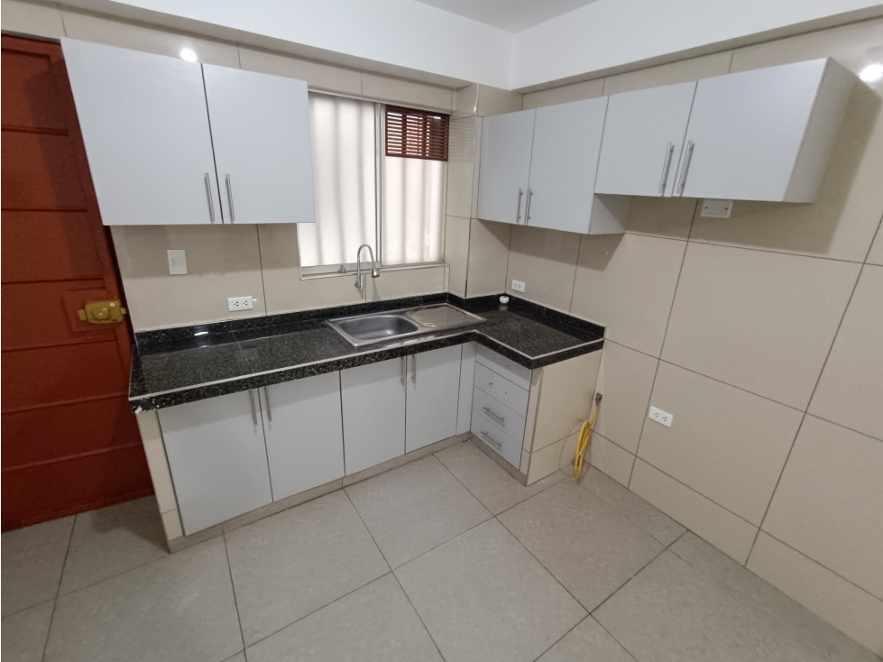 VILLA EL SALVADOR - VENTA DEPARTAMENTOS SEMINUEVOS - ÁREA 74 m2 - 3