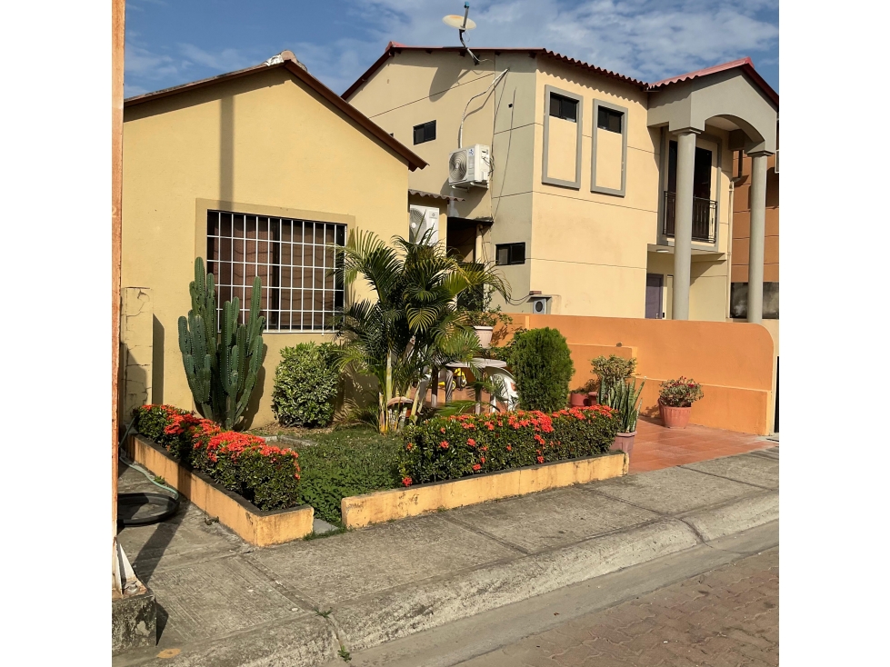 VILLA CLUB ETAPA GALAXIA CASA EN VENTA 1 PLANTA - 2