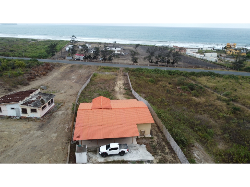 Se vende Casa amoblada con vista al mar Puerto Cayo Ecuador. - 4