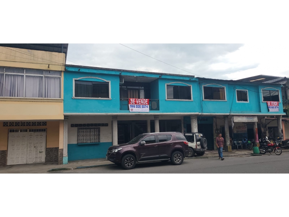 En venta 2 casas renteras centro de Quininde - 2