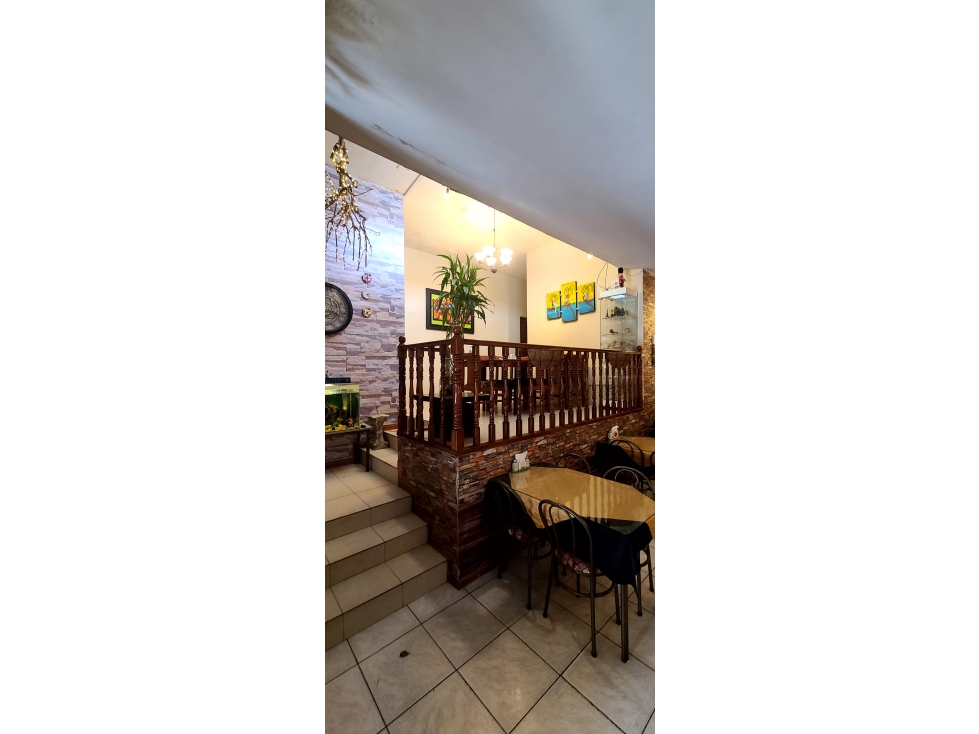 En venta casa con local comerciales Manta Ecuador. - 4