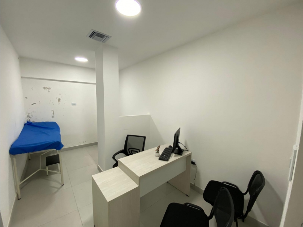 EDIFICIO EN VENTA CENTRO DE GUAYAQUIL — foto 2