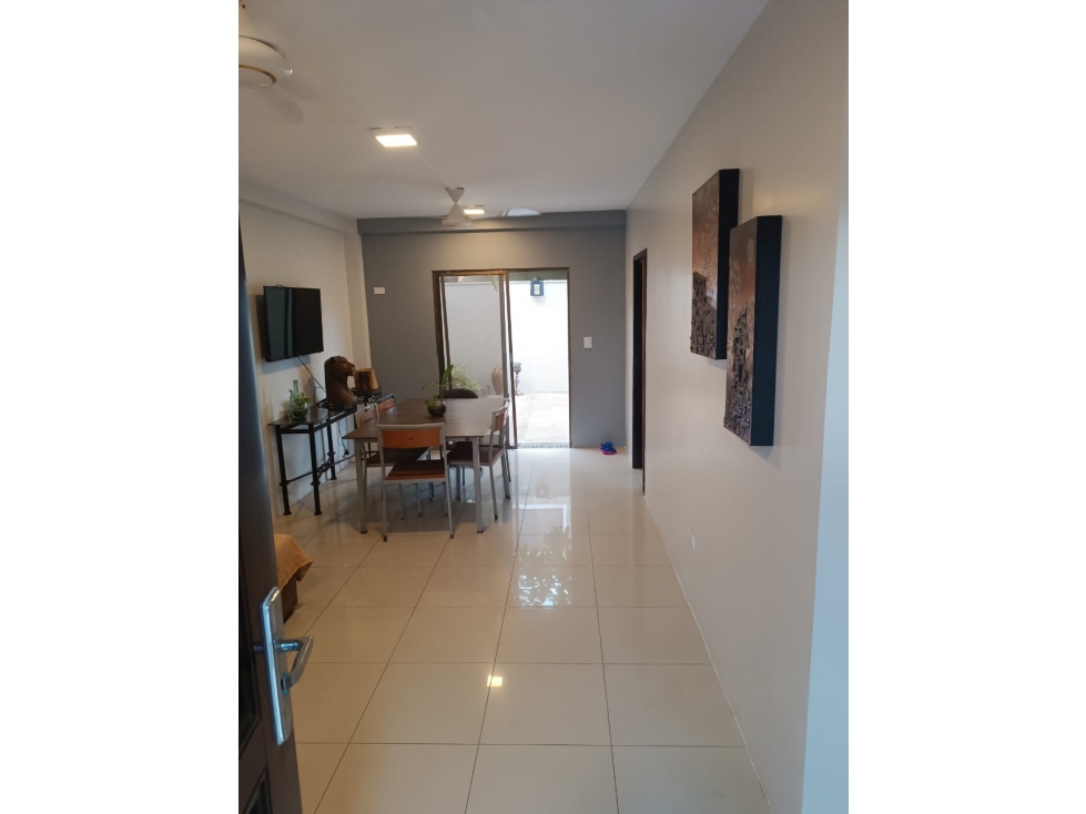 DE OPORTUNIDAD VENDO CASA EN URBANIZACION LA JOYA — foto 3