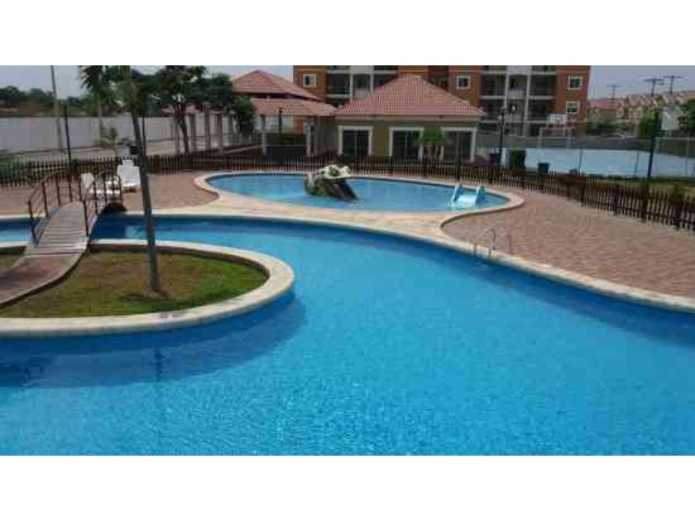 VENDO CASA UBICADA EN MARINA DOR - 6