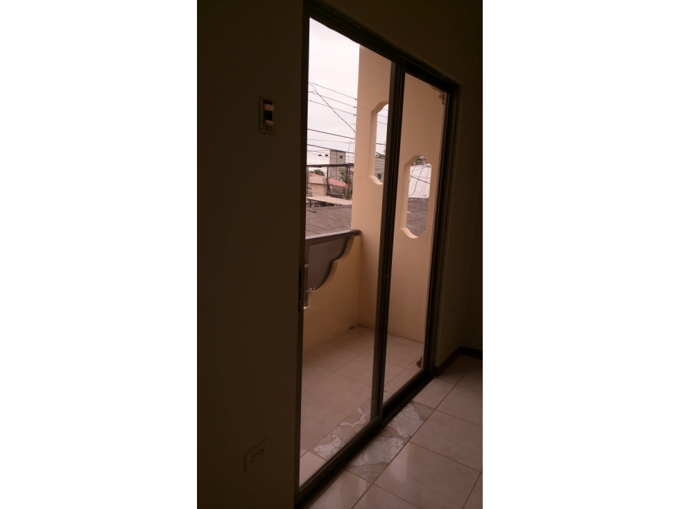 VENDO CASA RENTERA HUANCAVILCA NORTE — foto 5