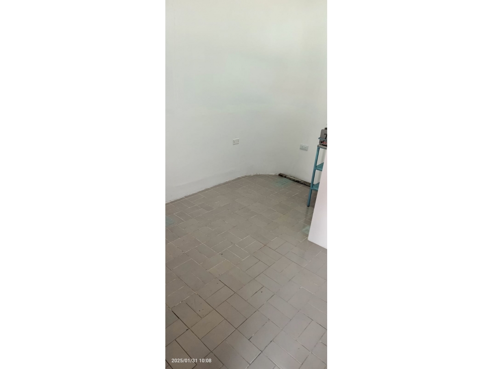 LOCAL EN SAMANES 1 - 5