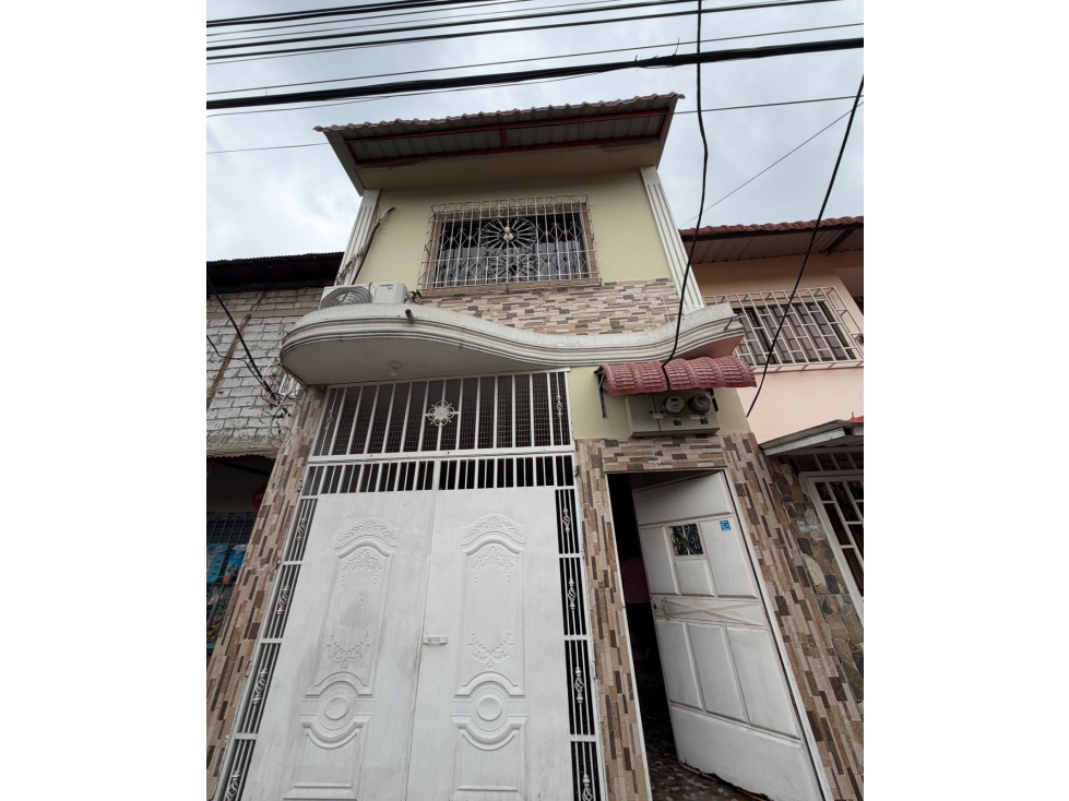 PROPIEDAD EN LA 37 Y FRANCISCO SEGURA — foto 2