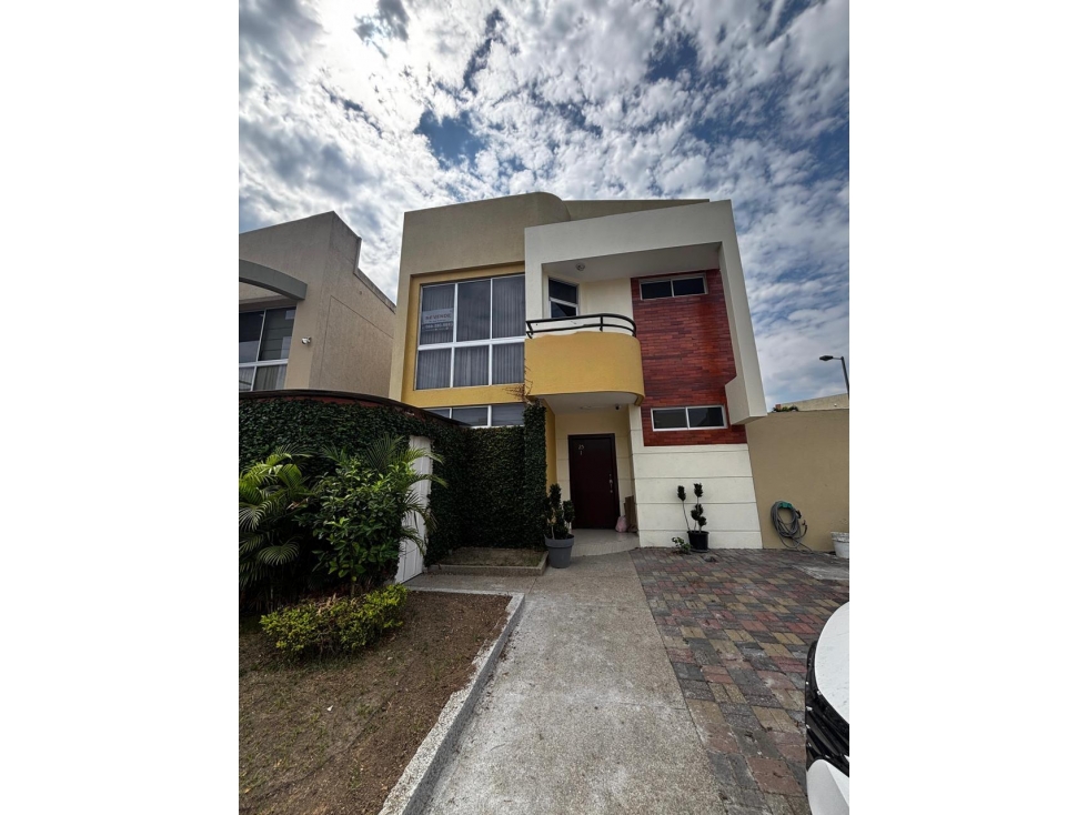 Casa en Urb. Belo Horizonte, Km 11.5 Via  a la Costa