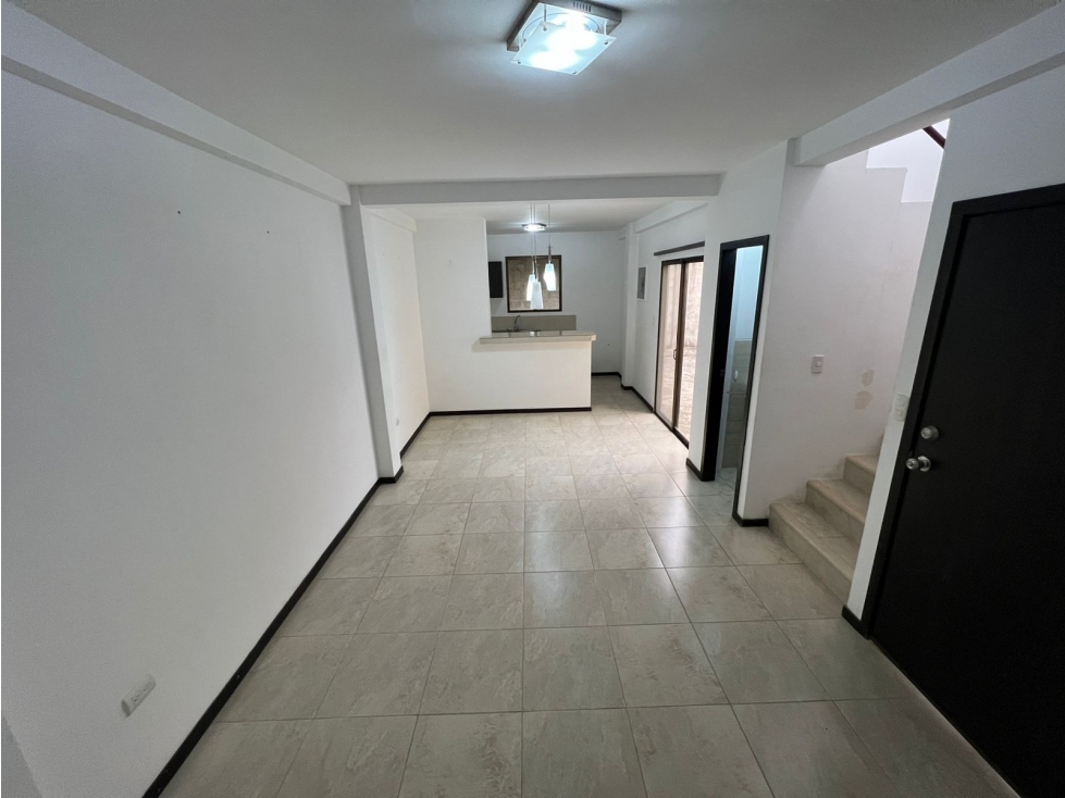 SE VENDE PROPIEDAD EN LA JOYA ETAPA CORONA — foto 3