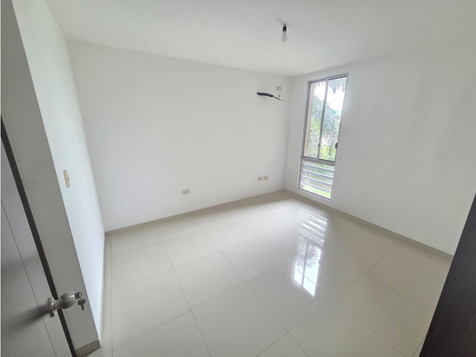 Vendo Departamento en Urb Romadera. Autopista Narcisa de Jesus — foto 3