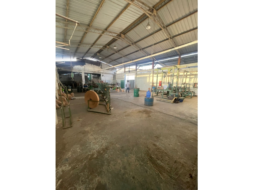 GALPON INDUSTRIAL VERGELES — foto 3
