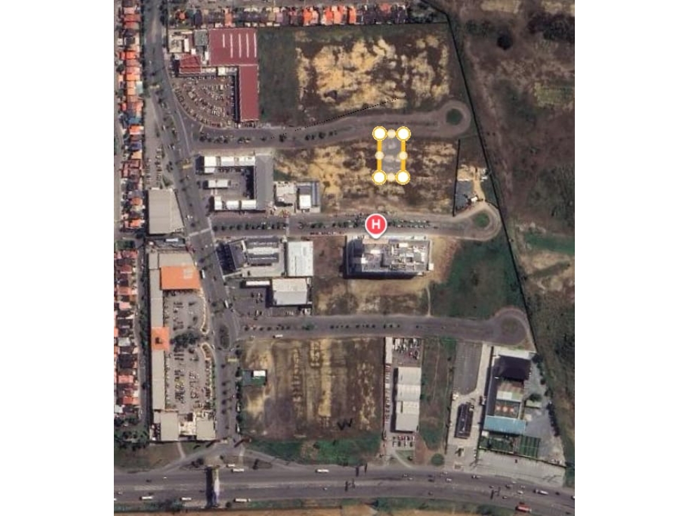 LOTE COMERCIAL VILLA CLUB - 2