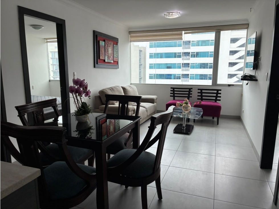 DEPARTAMENTO AMOBLADO EN QUO LUXURY FRENTE AL MALL DEL SOL 