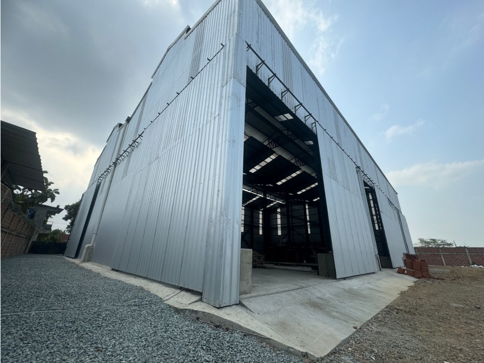 Oportunidad Única en Petrillo Zona Industrial - 1