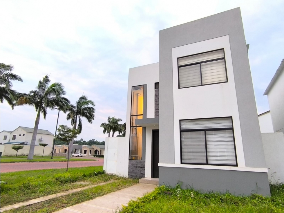 Casa esquinera La Joya Etapa Moderna Granate! — foto 2