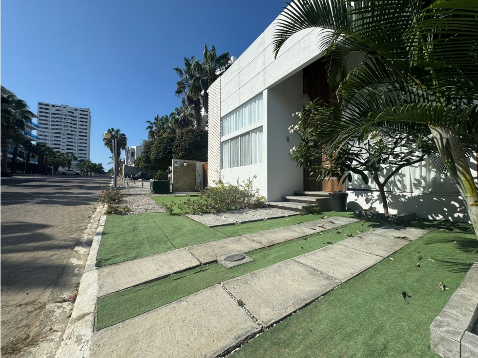 PROPIEDAD EN PUNTA CENTINELA - 2