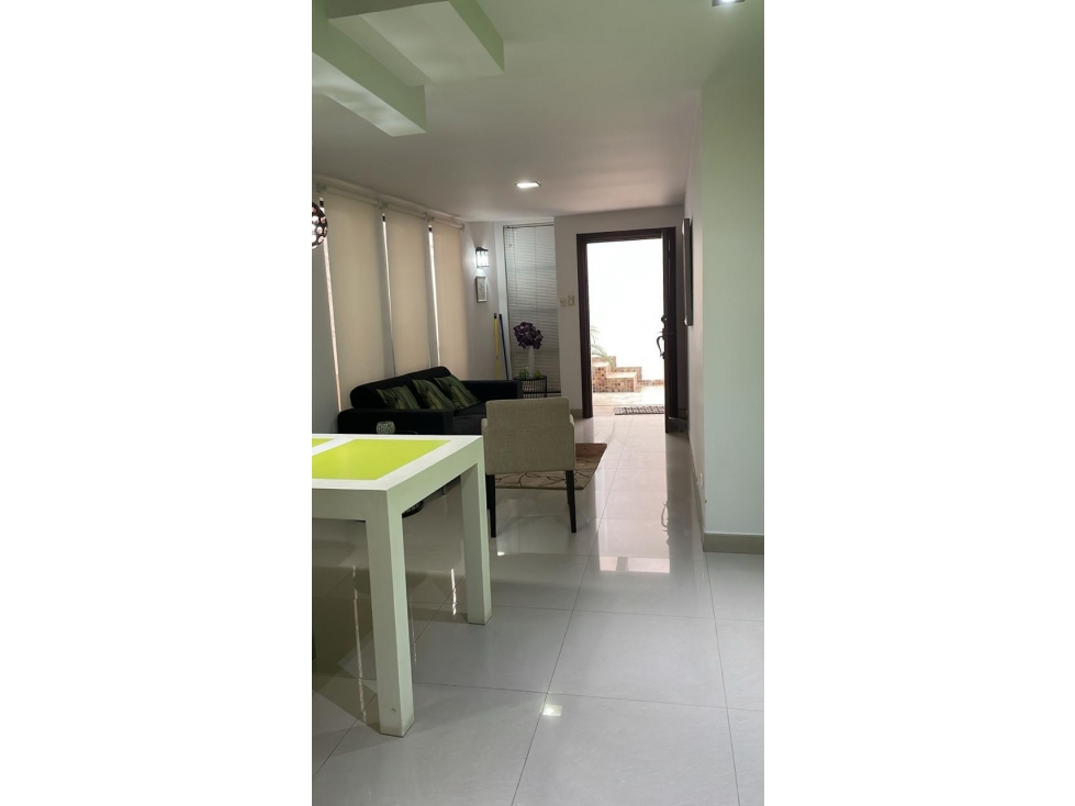 SUITE FULL AMOBLADO EN URDESA - 2
