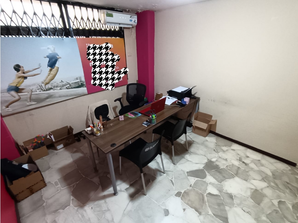 CASA COMERCIAL EN AV. JUAN TANCA MARENGO — foto 6
