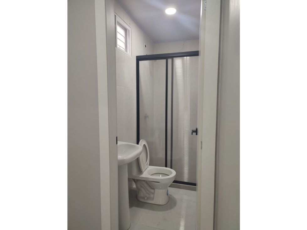 DEPARTAMENTO EN BARRIO DEL CENTENARIO - 3