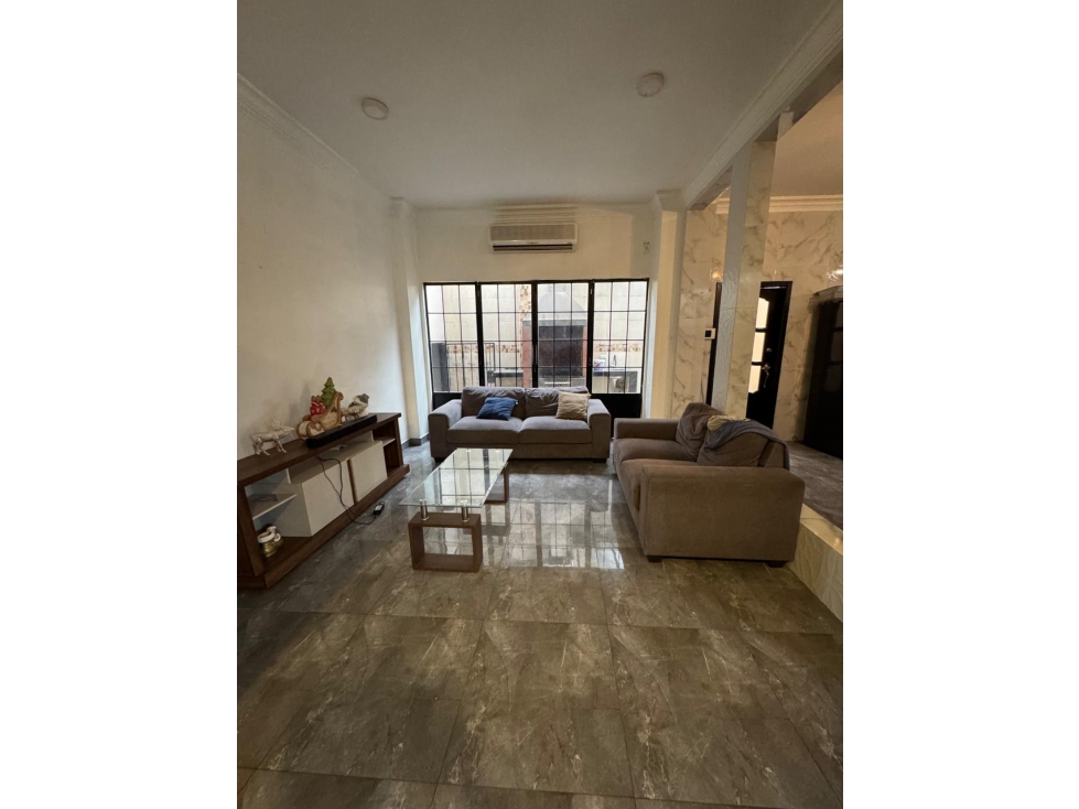 Vendo Casa Esquinera Rentera en Garzota — foto 3