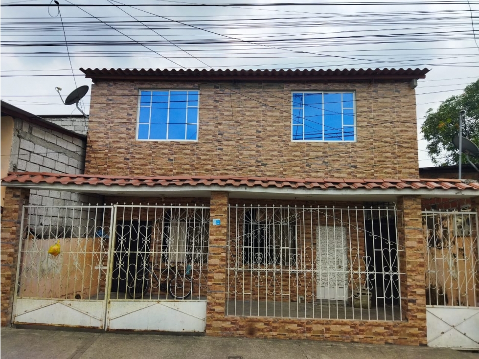 CASA RENTERA COOPERATIVA SANTIAGUITO DE ROLDOS - 1