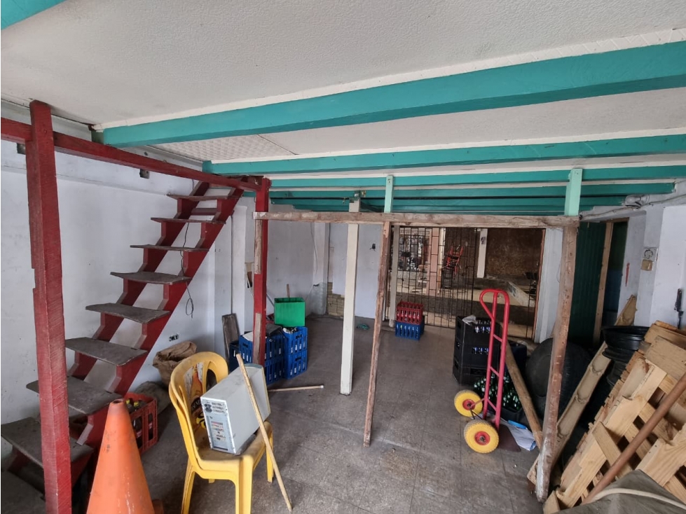 LOCAL COMERCIAL ACACIAS - 3