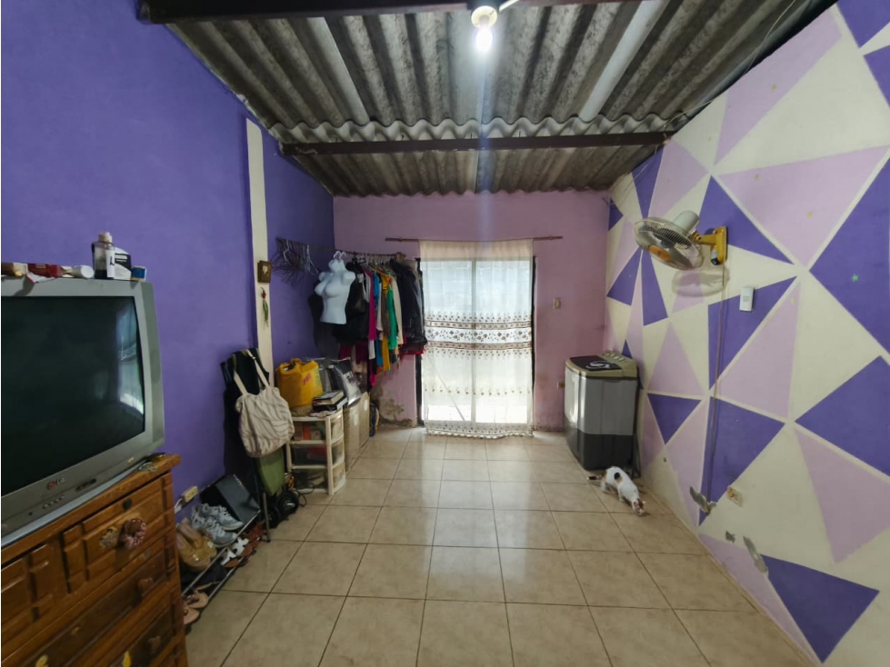URBANIZACION BEATA MERCEDES MOLINA — foto 4