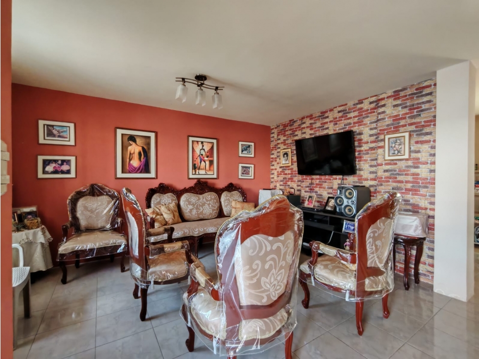 Vendo casa en Urbanización Málaga 2 — foto 3