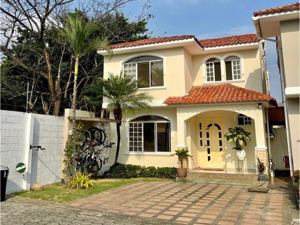 URBANIZACION SANTA MARIA CASA GRANDE