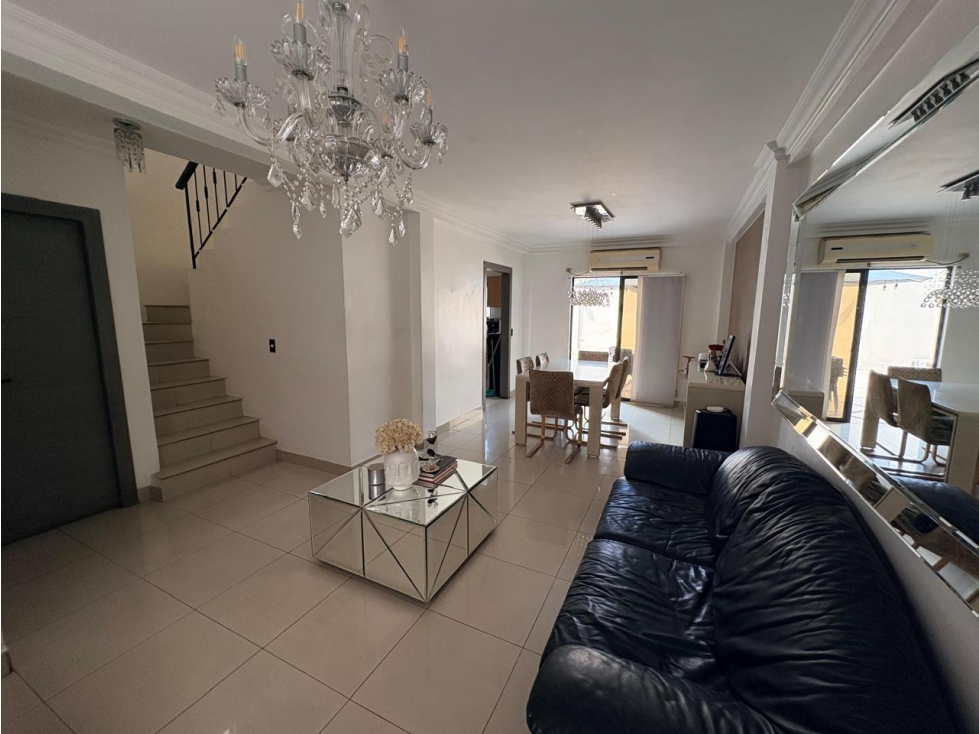 Casa en Venta Villa Club, Etapa Floral — foto 3