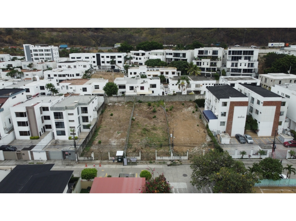 TERRENO EN CEIBOS ATRAS DEL COLEGIO BALANDRA - 5