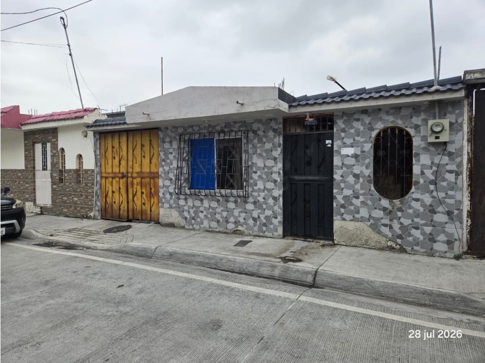 Vendo casa rentera en Alborada etapa 14