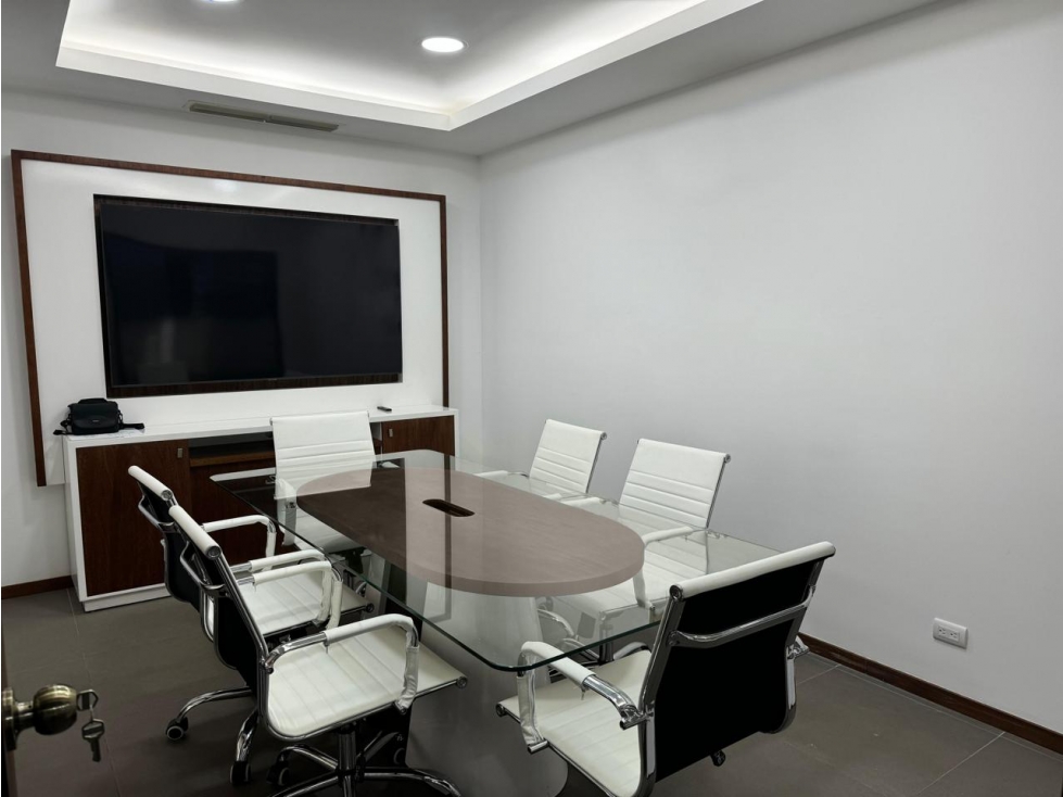 Oficina amoblada en venta Sky Building - 6