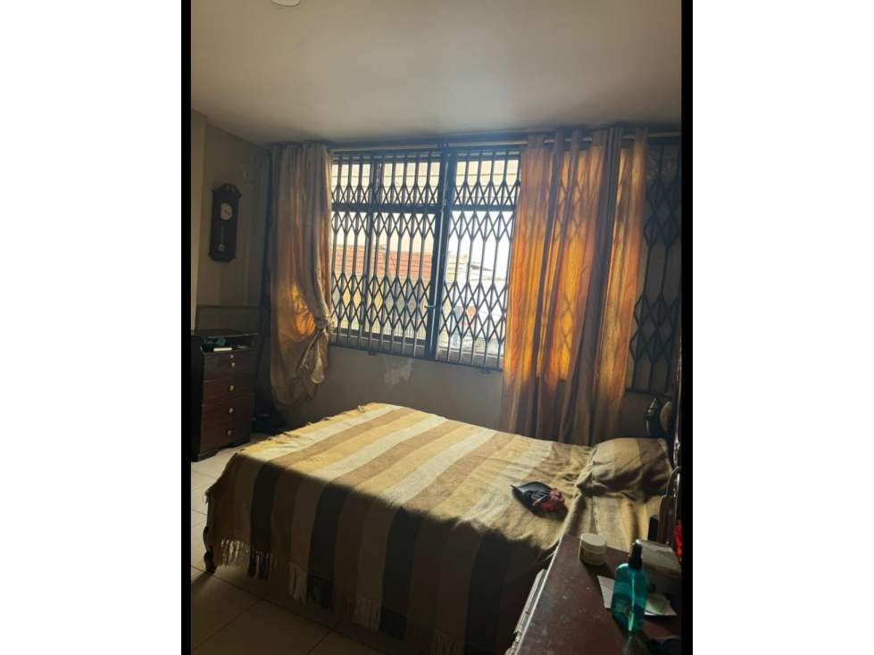 CASA RENTERA GARCIA MORENO Y EL ORO — foto 6