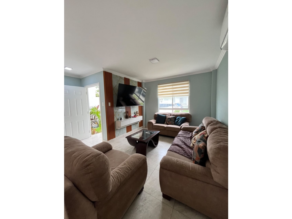 Casa En Venta, Urbanización Casa Laguna etapa Manantial, Daule. — foto 3